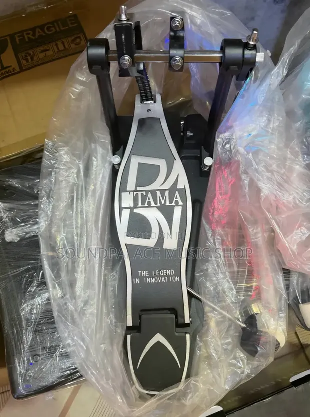 Tama Iron Cobra Standard/Junior Bass Drum Pedal - 1