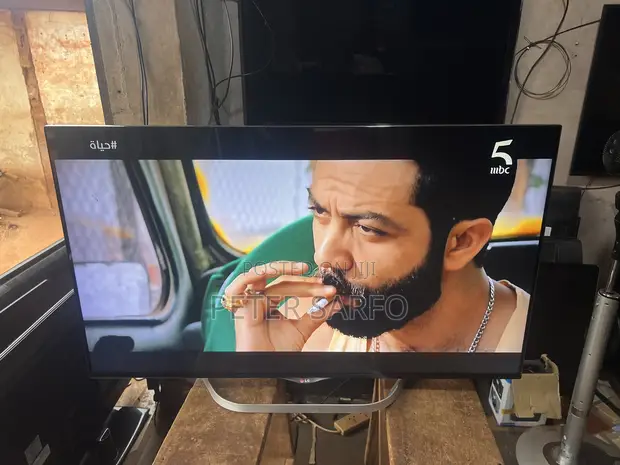 Frameless LG 49" Smart 4K TV - 1