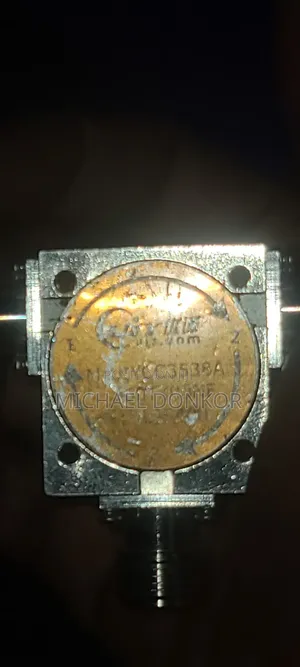 Curtis N Connector 2-Way Power Divider