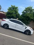 Hyundai Elantra 2013 White - 2