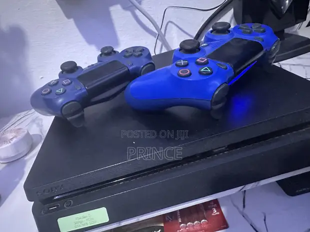 PlayStation 4 Slim Console - 1