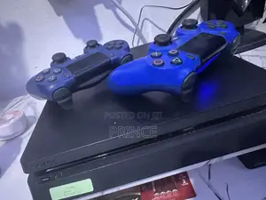 PlayStation 4 Slim Console