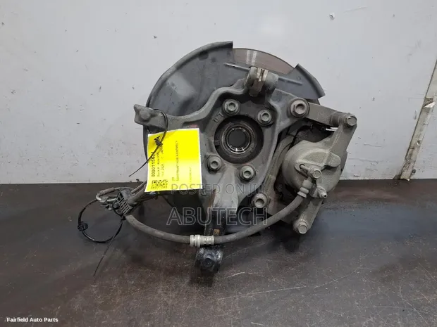 Hyundai Santa Fe Front Hub (2016-2018) - 1