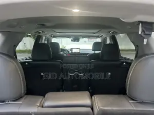 Honda Pilot Touring AWD 2025 - Black