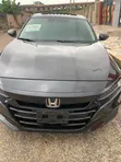 Honda Accord Touring 2018 Black - 2