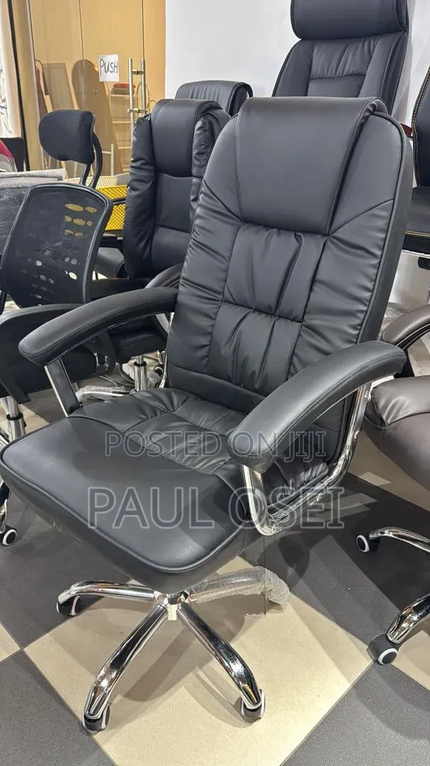 Brand New ZAR Executive Office Chair - 1