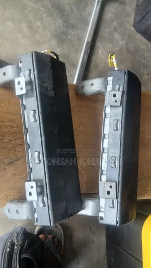 Acura RDX 2020 Knee Airbag