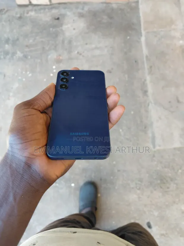 Samsung Galaxy A15 256GB Black - 1