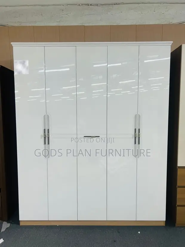 5-Door High-Gloss Wardrobe - 1
