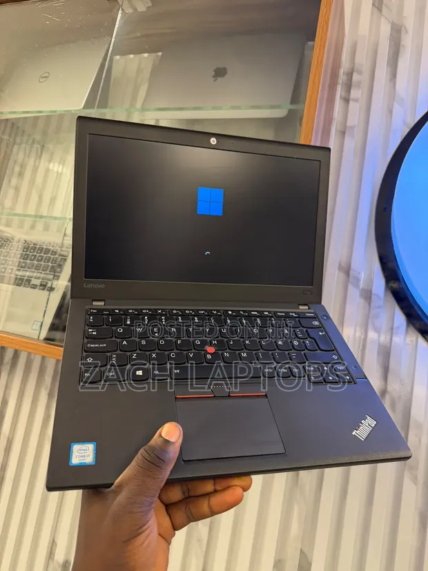 Lenovo ThinkPad X260 Laptop - Core i7, 16GB RAM, 512GB SSD - 1