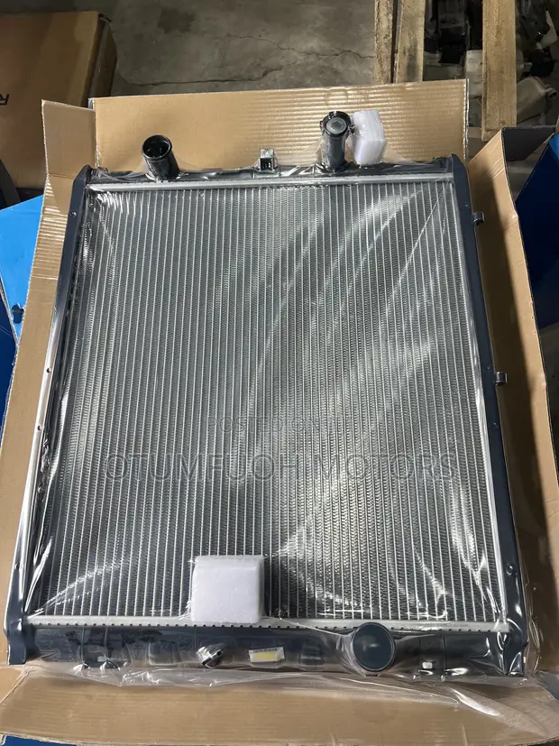 Hyundai Mighty II Radiator - 1