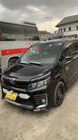 Toyota Voxy X 2WD 8-Seater 2015 Black - 5
