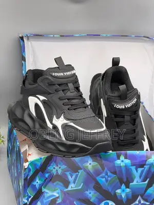 Original Louis Vuitton Tactic Runner Sneakers