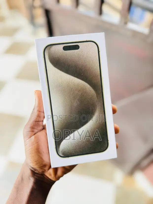 New Apple iPhone 15 Pro Max 256GB White - 1