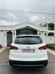 Hyundai Santa Fe 2016 White - 2