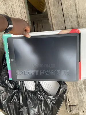 16-Inch Kids Writing/Drawing Pad with Stylus