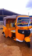 Bajaj RE 2026 Yellow - 3