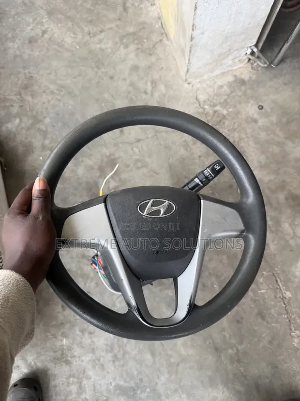 Hyundai Accent Steering Wheel (2012-2015) - 1