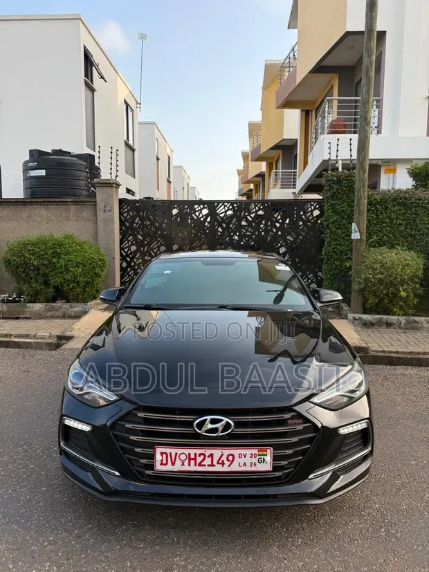 Hyundai Avante 2017 Black - 1