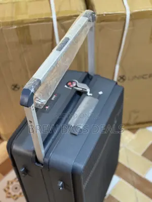 Premium Unicross 24" Wide Handle Unbreakable Travel Bag