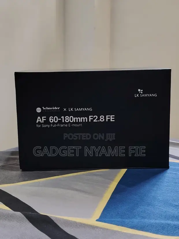 Samyang AF 60-180mm f/2.8 Lens - 1