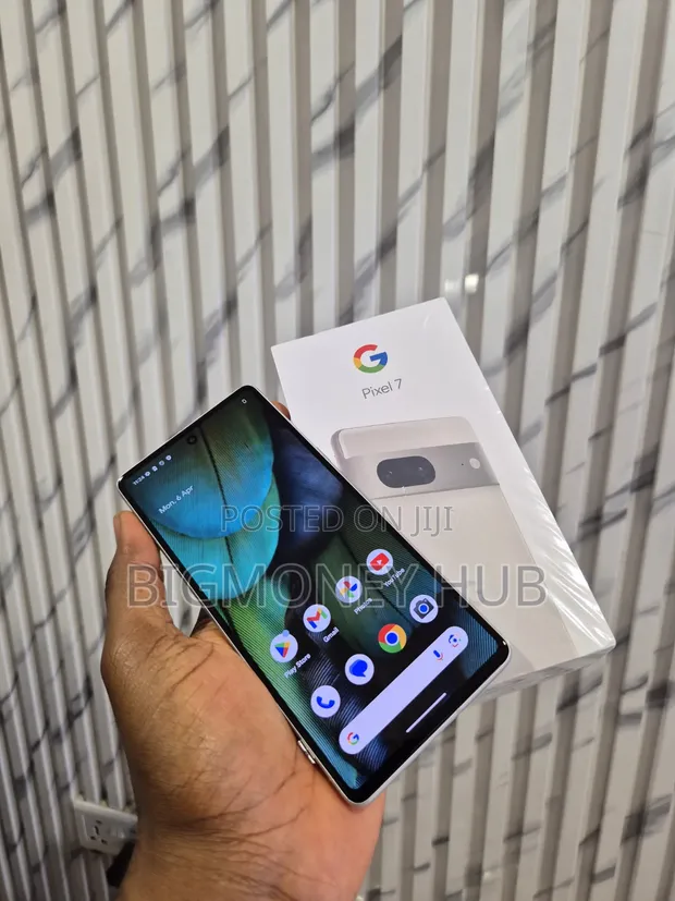 New Google Pixel 7 128GB White - 1