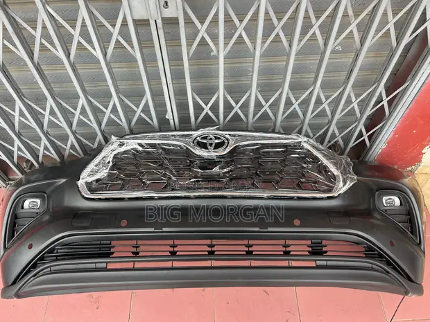 Toyota Highlander Front Bumper (2020-2023) - 1