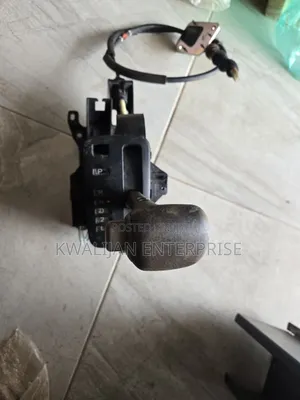 Used Toyota Corolla Gear Lever (2003-2008)
