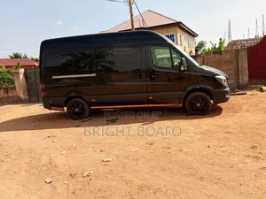 Mercedes-Benz Sprinter 2018 Bus