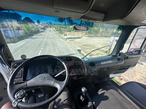 Hyundai HD65 4WD 5 Ton Truck (2004) - 1