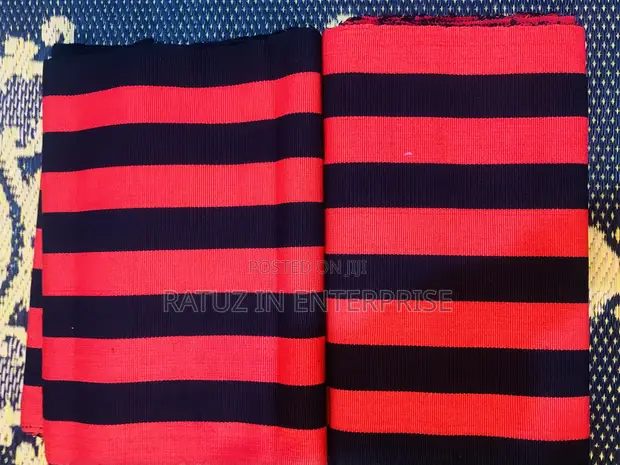 Northern Kente Smock, 4 Yards - 1