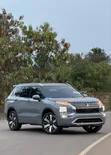2025 Mitsubishi Outlander SEL Premium - 1