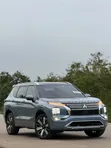 2025 Mitsubishi Outlander SEL Premium - 4