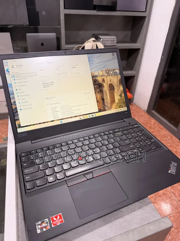 Lenovo ThinkPad E585 Laptop - Ryzen 5, 8GB RAM, 256GB SSD - 1