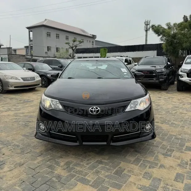 Toyota Camry 2014 Black - 1