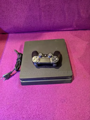 PS4 Slim Jailbroken with 10 Games