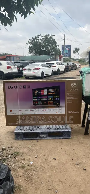 LG 65" Smart LED TV UA 7050