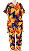 Women's Plus Size Palm Print V-Neck Tee and Joggers Set - 3