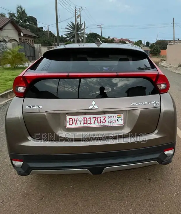Mitsubishi Eclipse Cross 2019 Gray - 1