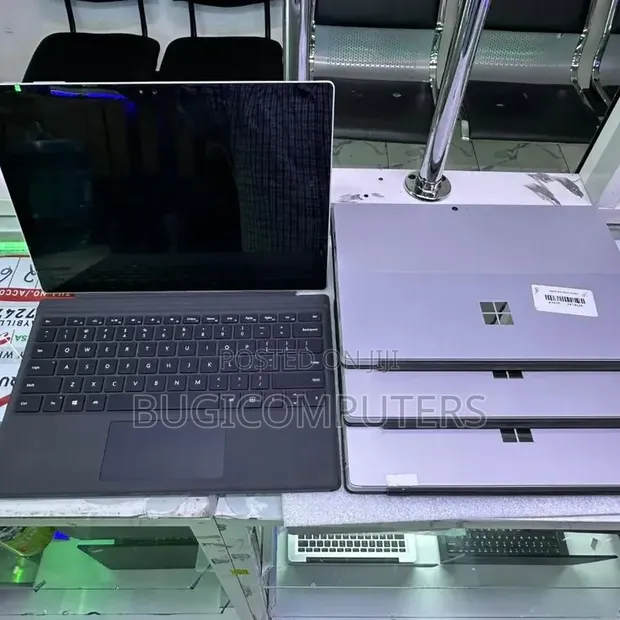 Microsoft Surface Pro 4 Laptop - 1