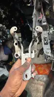 Toyota Corolla Bonnet Hinges (2003-2008) - 1