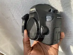 Canon 6D DSLR Camera