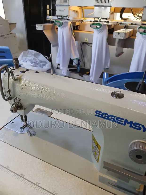 Industrial Sewing Machine SGGEMSY - 1