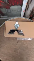 Mitsubishi Outlander 2018 Front Emblem - 1