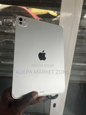 Apple iPad Pro 11 (2025) 256GB Silver