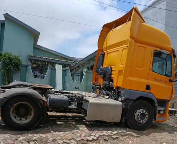 2017 DAF Euro 6 Trailer Head - Single Axle - 1