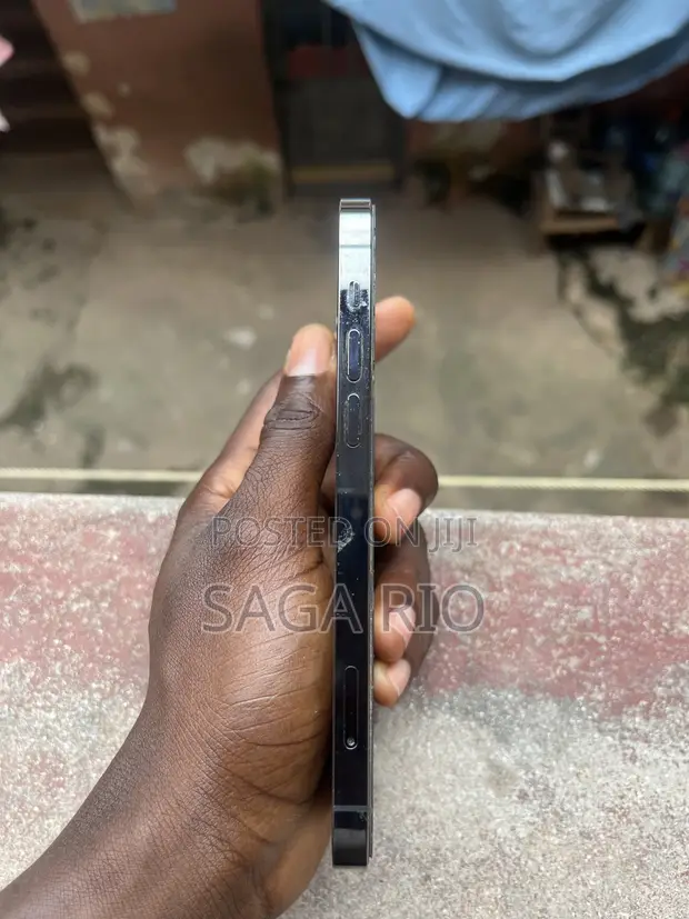 Apple iPhone 12 Pro 128 GB Gray - 1
