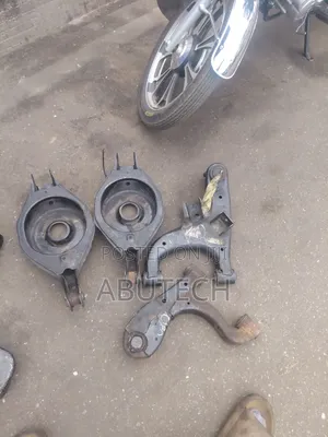 Nissan Armada, Titan, Infiniti QX56 Rear Lower Control Arm