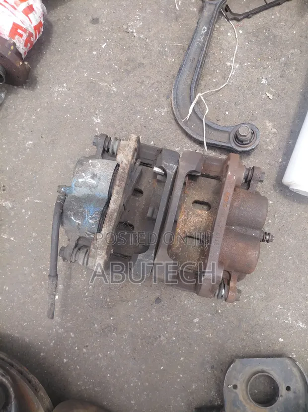 Nissan Armada/Titan, Infiniti QX56 Front Brake Caliper (Used) - 1