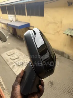 Honda CR-V 2023 Side Mirror with Light & Sensor